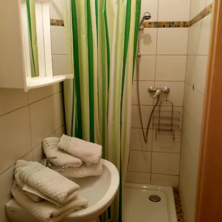 Guest house 